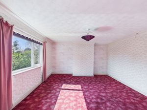 Bedroom- click for photo gallery